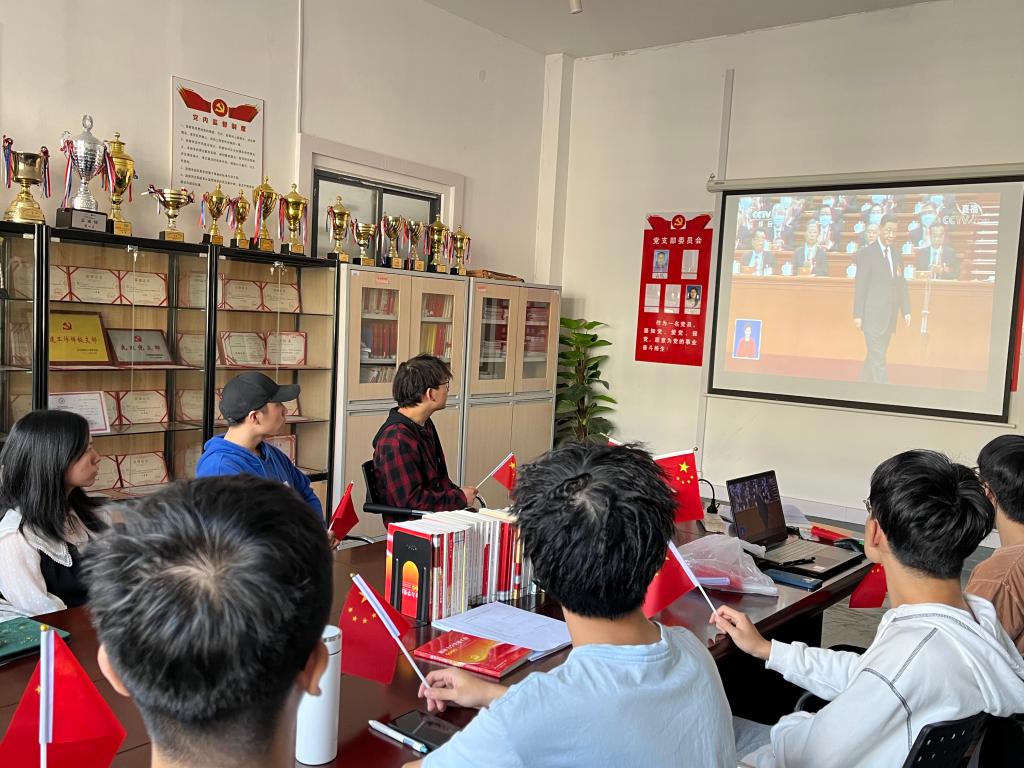 8799f46c2bf9d38d4c78188a4f3d50d,338ffb4b6572744e9c279bab49525d2 8799f46c2bf9d38d4c78188a4f3d50d,338ffb4b6572744e9c279bab49525d2